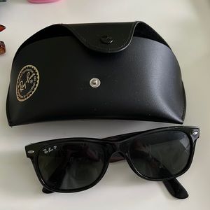 NWOT Black Ray-Ban Sunglasses